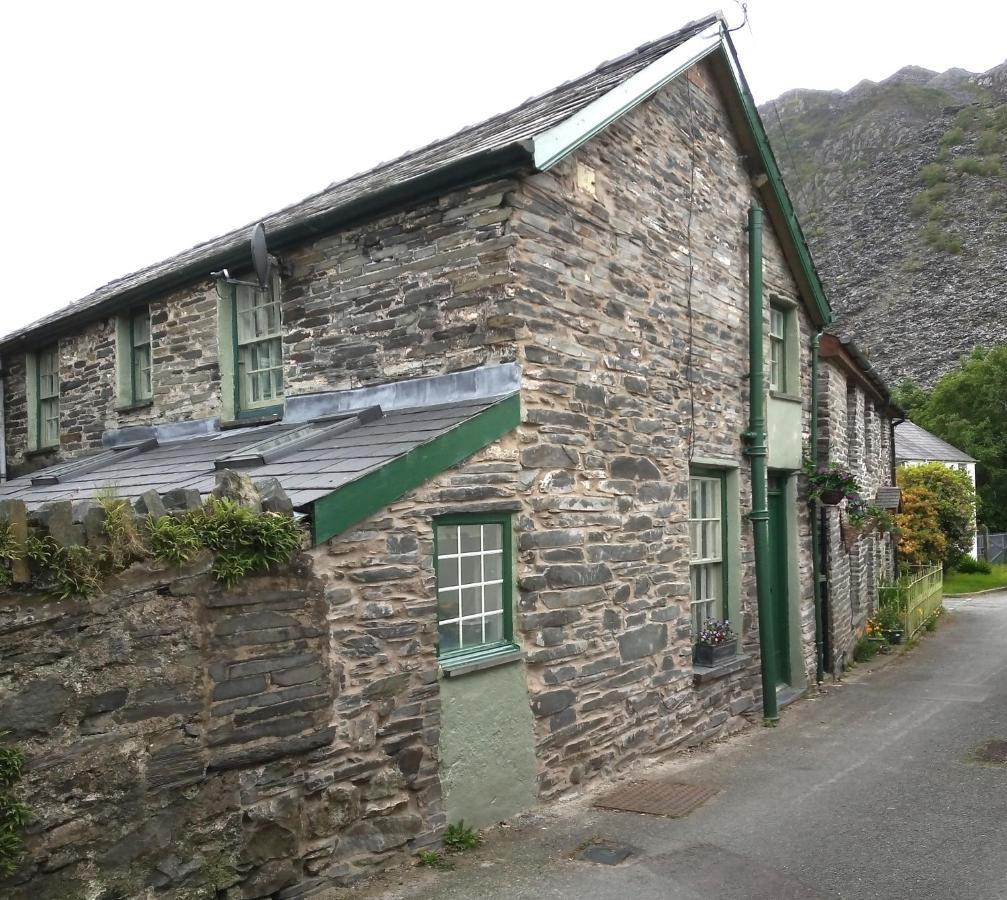 Ty Hen Villa Blaenau Ffestiniog Eksteriør billede